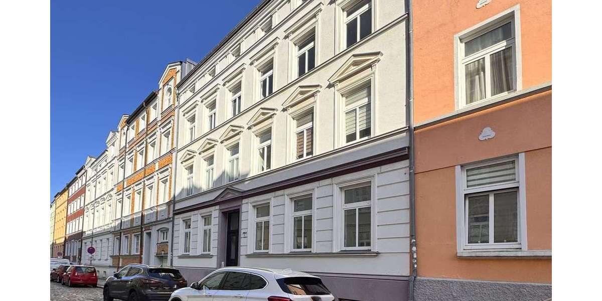 Etagenwohnung Schwerin - 2 Zimmer, 52 m&sup2;, 140.000&euro; | Angebot:25732566