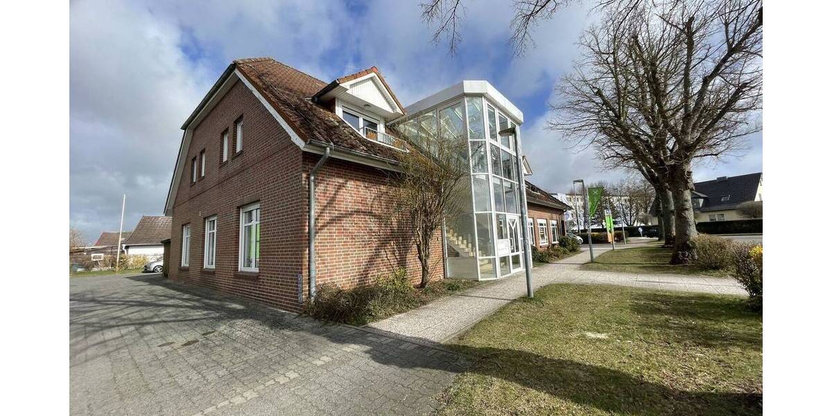 Mehrfamilienhaus, Wohnhaus Rehna - 9 Zimmer, 322 m&sup2;, 466.000&euro; | Angebot:26930126
