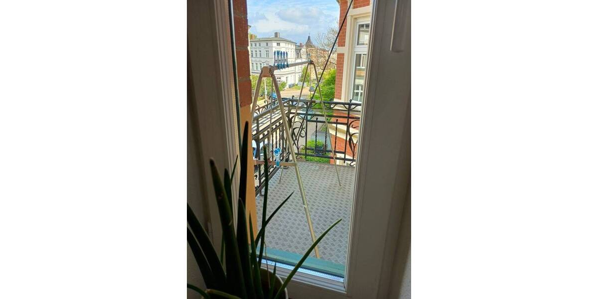 Etagenwohnung Schwerin Paulsstadt - 5 Zimmer, 177 m&sup2;, 2.130&euro; | Angebot:26499226