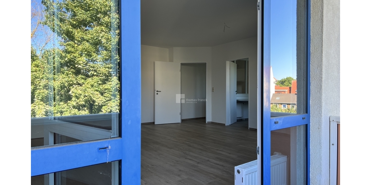 Schelfstadt am Pfaffenteich: 3-Zimmer-Wohnung mit Balkon, Fahrstuhl und Tiefgaragenstellplatz - Etagenwohnung Schwerin Schelfstadt | Angebot:26478776