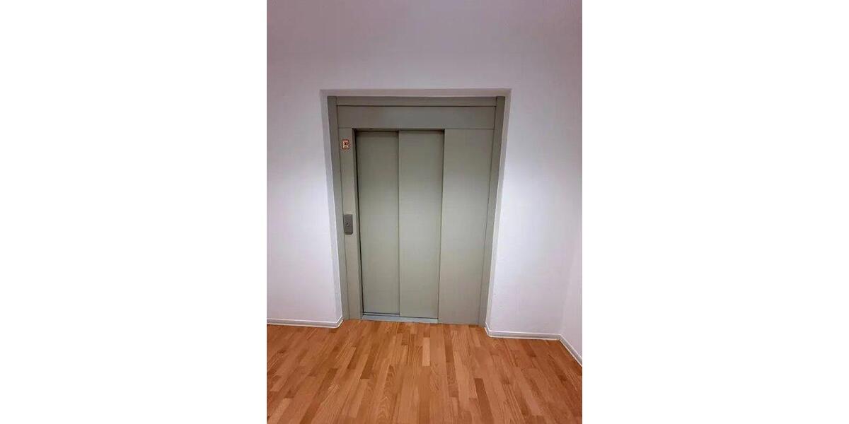 Dachgeschoßwohnung Wismar Altstadt - 1.5 Zimmer, 38 m&sup2;, 499&euro; | Angebot:26551033