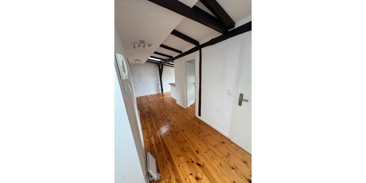 Dachgeschoßwohnung Schwerin Altstadt - 2 Zimmer, 62 m&sup2;, 820&euro; | Angebot:25986007