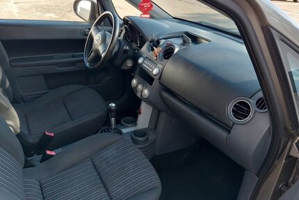 Mitsubishi Colt 166.500 km 1.750 &euro; Schwerin 19061