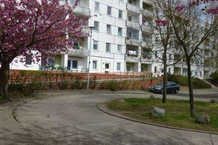 Wohnung zum Mieten in Schwerin 420 € 71.5 m²
