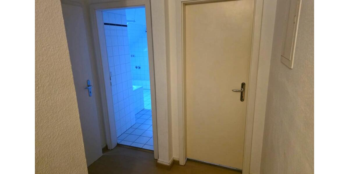 Dachgeschoßwohnung Schwerin - 3 Zimmer, 67 m&sup2;, 668&euro; | Angebot:24846507