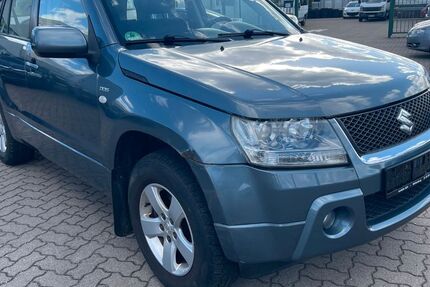 Suzuki Grand Vitara 227.992 km 2.999 € Wittenburg 19243