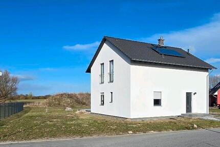 Haus Dorf Mecklenburg - 6 Zimmer, 144 m&sup2;, 485.000&euro; | Angebot:27026116
