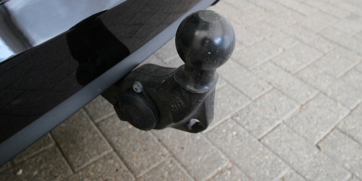 VW Touran 1.5 TSI 7-DSG Comfortline 7-SITZ+NAVI+AHK 22.923 km 32.790 &euro; Hagenow 19230