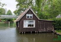 Bootshaus in exklusiver Lage zentral am Schweriner See - provisionsfrei für den Käufer