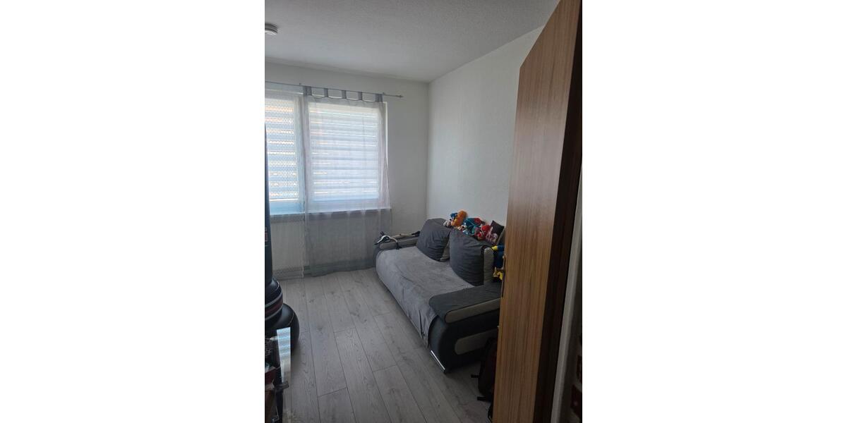 Etagenwohnung Hagenow - 4 Zimmer, 82 m&sup2;, 565&euro; | Angebot:25893427