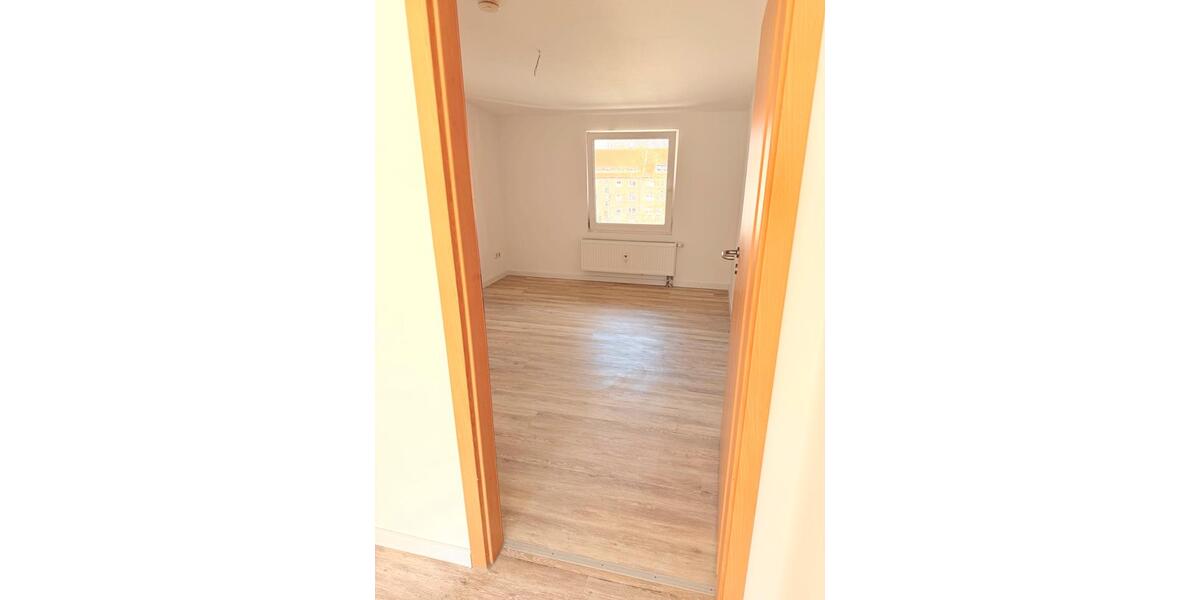 Dachgeschoßwohnung Schwerin - 2 Zimmer, 56 m&sup2;, 616&euro; | Angebot:26232582