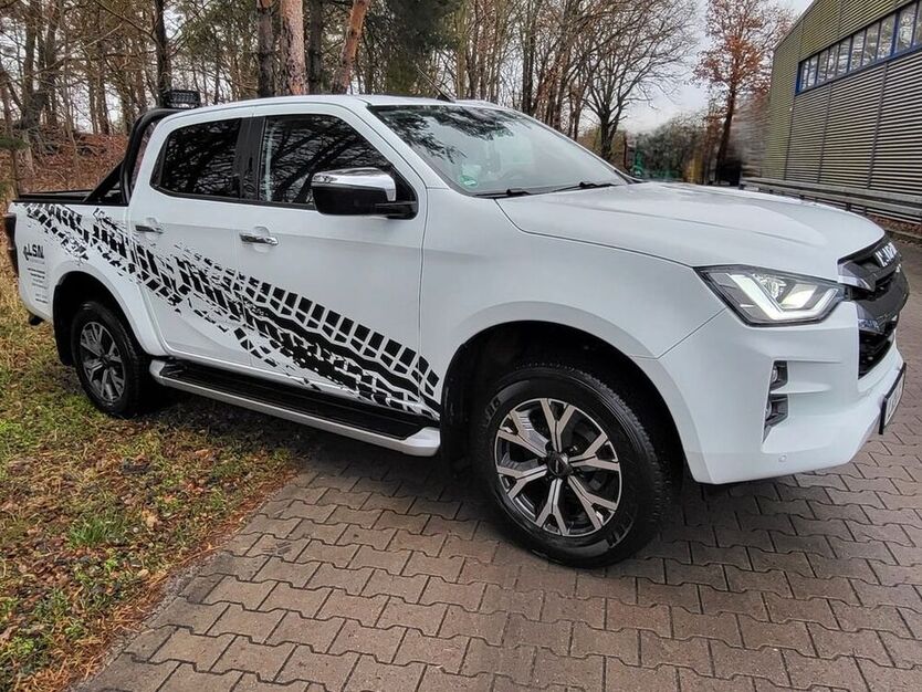 D-Max