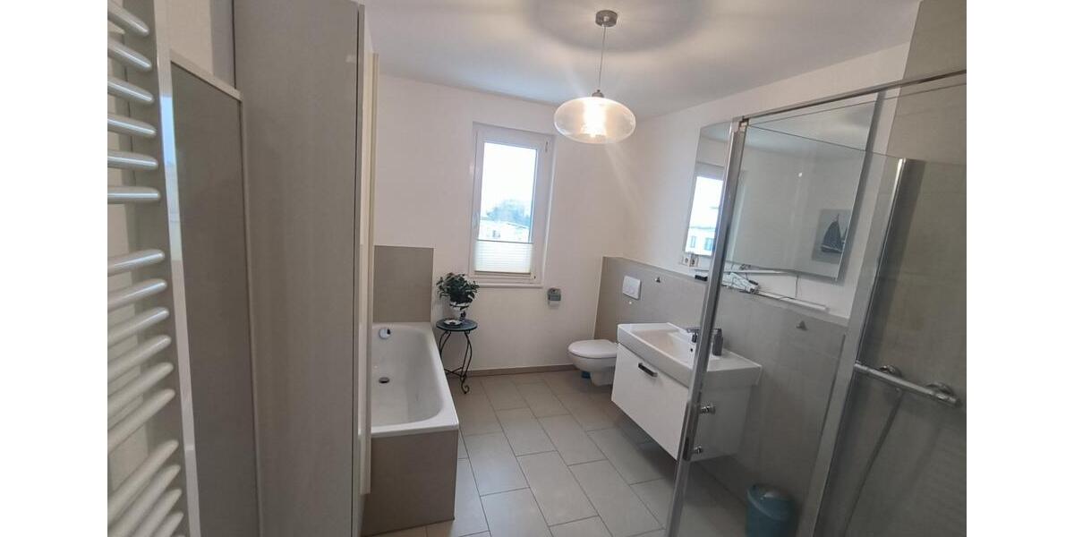 Einfamilienhaus Schwerin Altstadt - 4 Zimmer, 127 m&sup2;, 1.850&euro; | Angebot:25389844