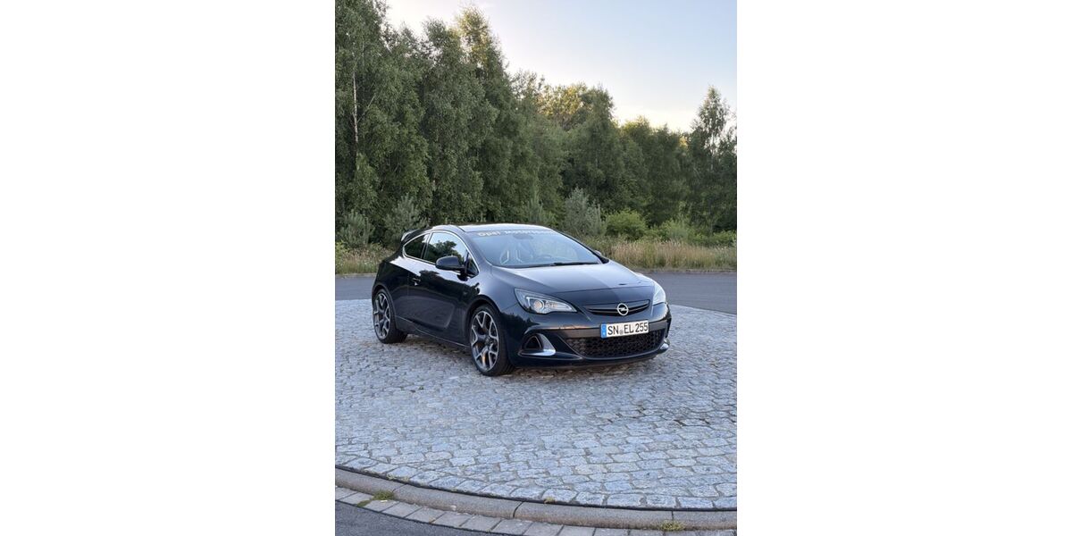 Opel Astra 132.000 km 10.799 &euro; Schwerin 19061