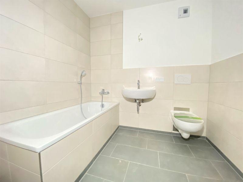 Etagenwohnung Schwerin Gartenstadt - 3 Zimmer, 59 m&sup2;, 561&euro; | Angebot:26645275