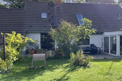 Haus Leezen - 8 Zimmer, 230 m&sup2;, 535.000&euro; | Angebot:27624244