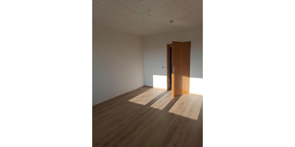 Etagenwohnung Hagenow - 4 Zimmer, 76 m&sup2;, 625&euro; | Angebot:22255037