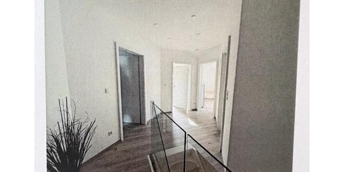 Bungalow Schwerin - 7 Zimmer, 230 m&sup2;, 420.000&euro; | Angebot:26057474