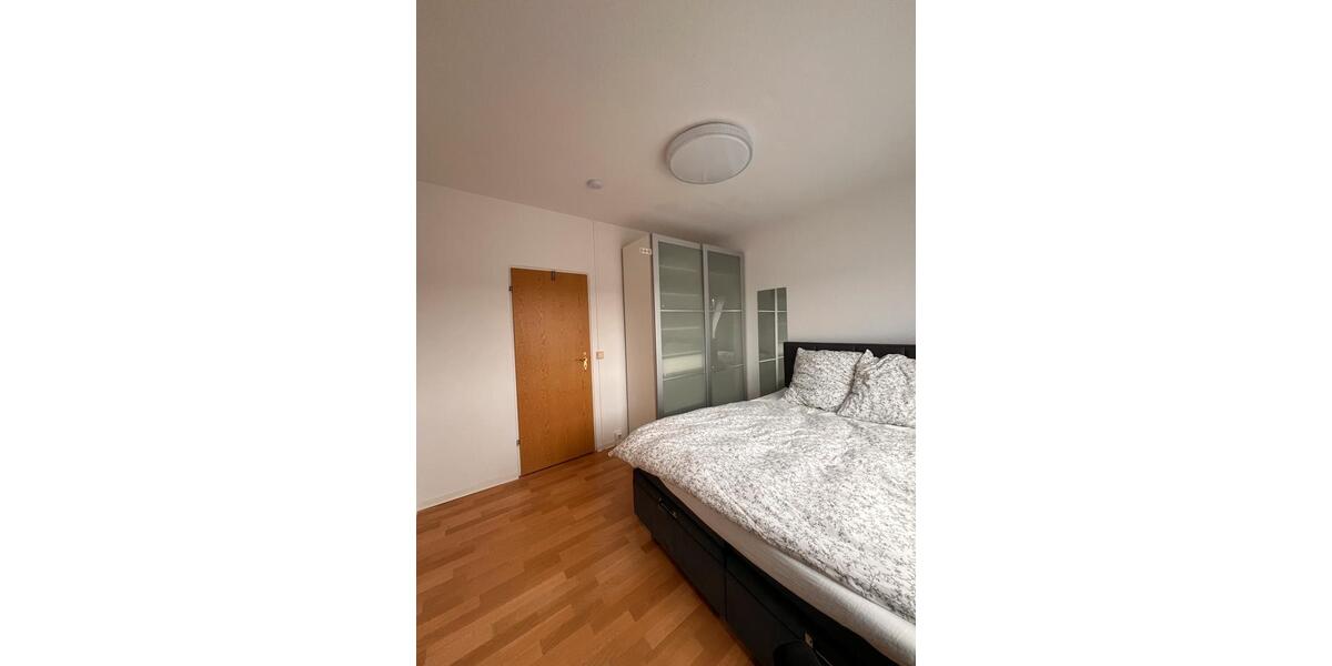 Dachgeschoßwohnung Schwerin - 2 Zimmer, 47 m&sup2;, 476&euro; | Angebot:24783561