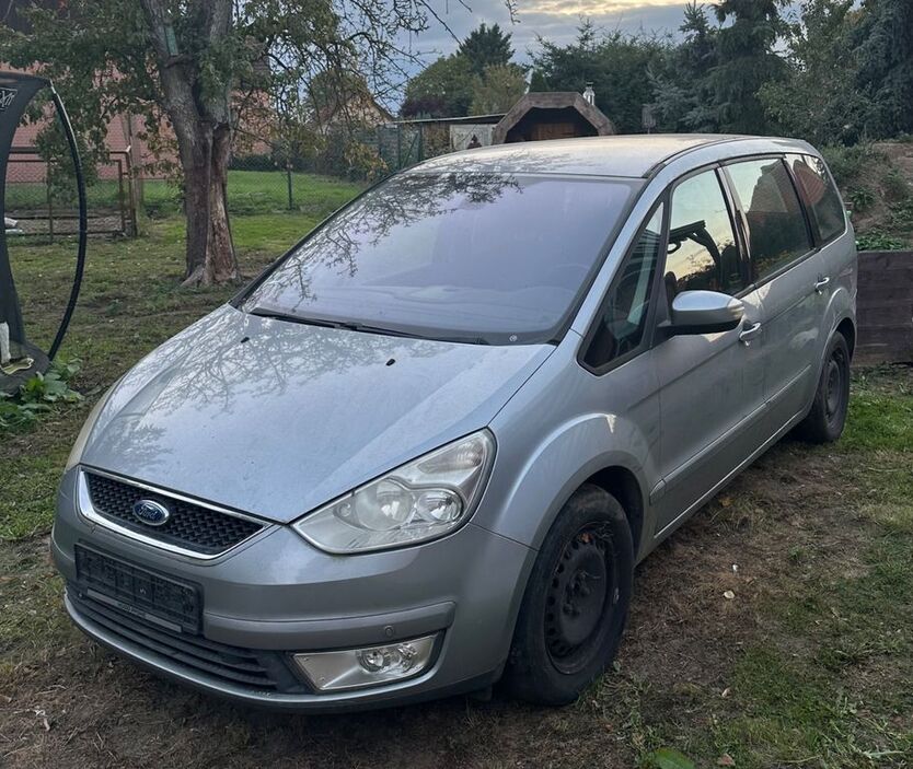 Ford Galaxy 219.818 km 2.499 € Ludwigslust 19288