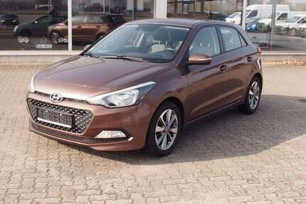Hyundai i20 88.303 km 9.998 &euro; Pampow 19075