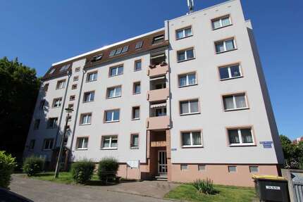 Wohnung Schwerin Feldstadt - 3 Zimmer, 57 m&sup2;, 398&euro; | Angebot:27323384