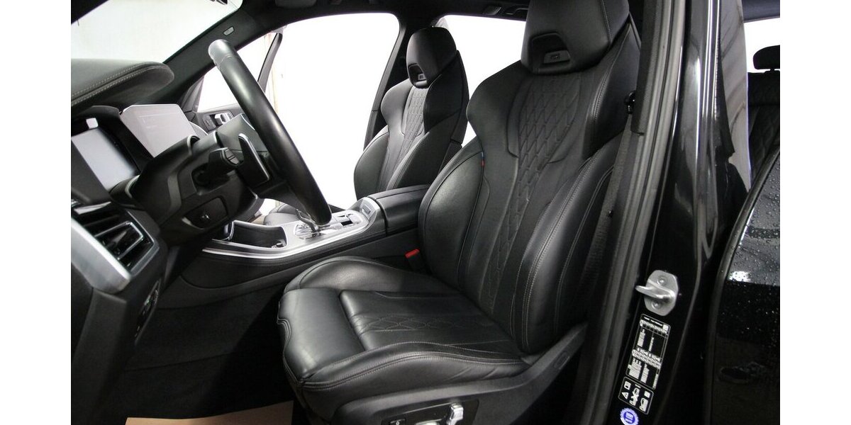 BMW X5 xDrive 40d M Sport LUFT+AHK+PANO-DACH+HEAD-UP 151.379 km 53.500 &euro; Hagenow 19230