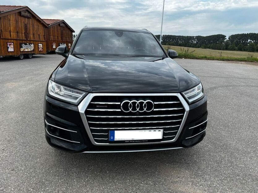 Q7