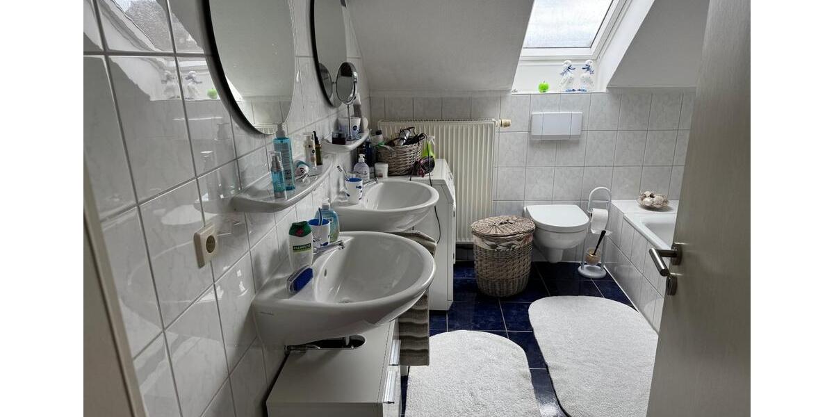 Doppelhaushälfte Sternberg - 4 Zimmer, 107 m&sup2;, 950&euro; | Angebot:25982805