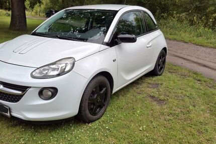 Opel Adam 129.900 km 2.950 &euro; Hagenow 19230
