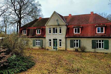 Haus Bad Kleinen / Dalliendorf Dalliendorf - 26 Zimmer, 710 m&sup2;, 230.000&euro; | Angebot:25533819