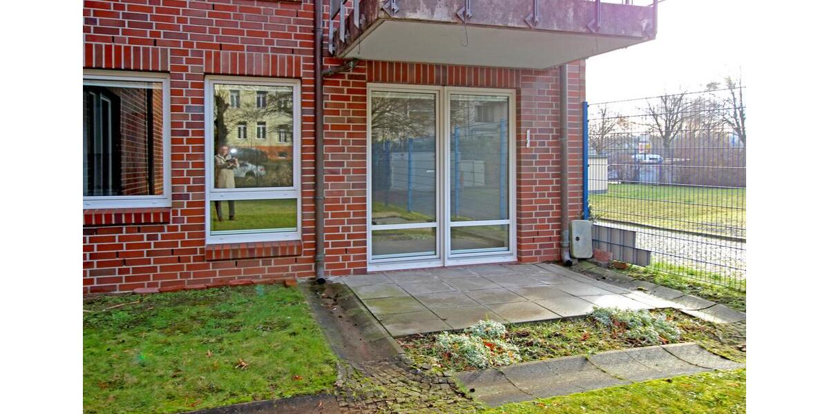 Nette 2- Zimmer- Wohnung mit Terrasse und EBK in der Schweriner Altstadt ! 2 zimmer