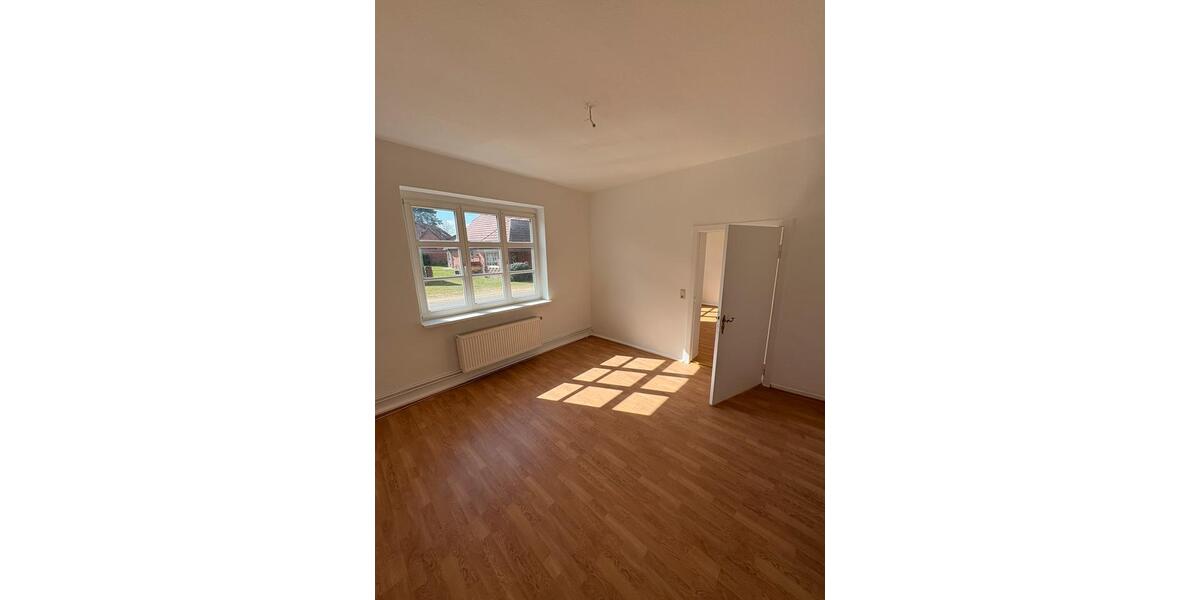Erdgeschoßwohnung Hagenow - 4 Zimmer, 80 m&sup2;, 520&euro; | Angebot:25960137