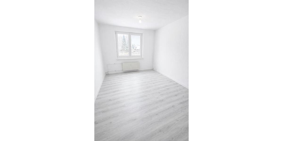 Erdgeschoßwohnung Warin - 3 Zimmer, 58 m&sup2;, 390&euro; | Angebot:25415996
