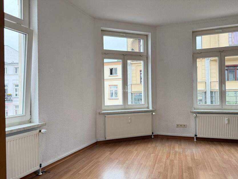 Super sonnige 2 Zi Innenstadtwohnung mit Wannenbad und EBK 2 zimmer