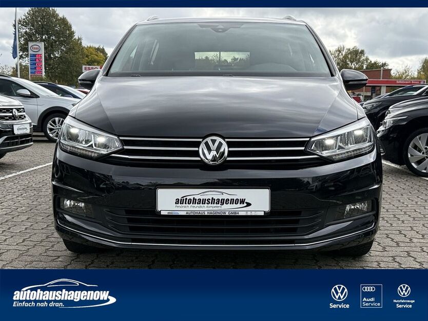 VW Touran 88.617 km 18.900 € Hagenow 19230