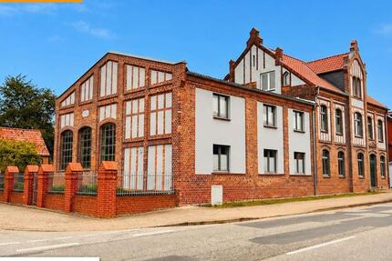 Wohnung Gadebusch - 2 Zimmer, 85 m&sup2;, 650&euro; | Angebot:26442107
