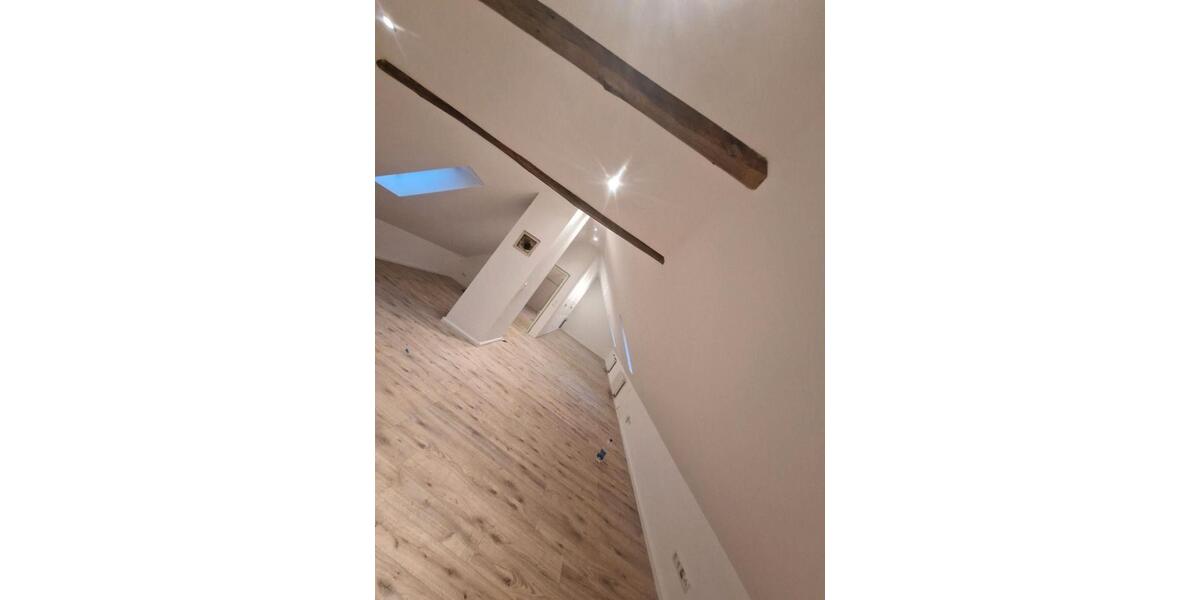 Bobitz Lichtdurchflutete & großzügige 70 m² DG-Wohnung mit Einbauküche, Stellplätzen & Haustieren willkommen – ruhig in DambeckBobitz 1 zimmer
