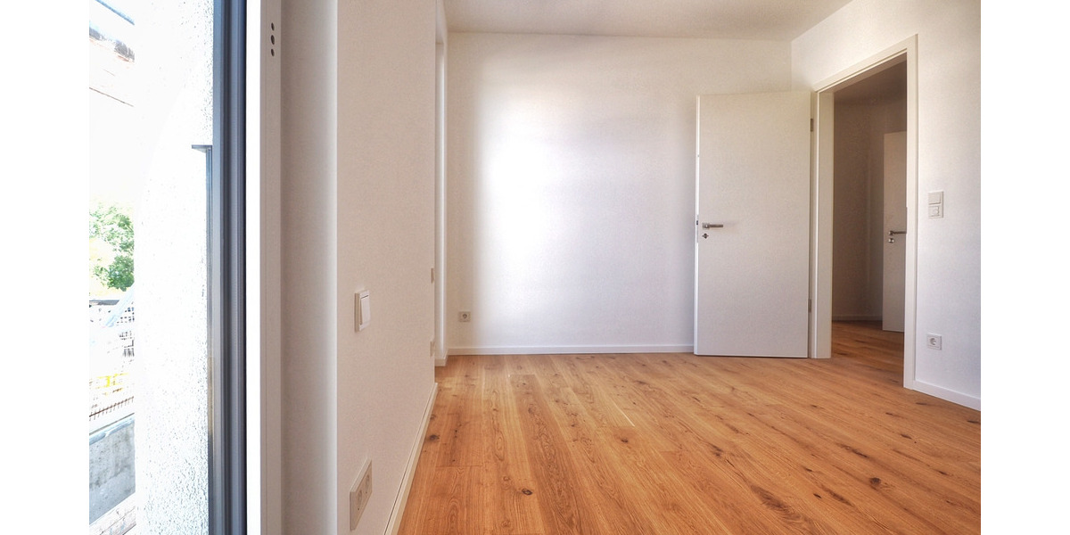 Schöner Wohnen am Schweriner See WaisenhausGärten wirklich 1. Reihe am Wasser - Etagenwohnung Schwerin Werdervorstadt | Angebot:26790961