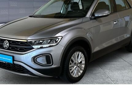 VW T-Roc 3.655 km 26.990 &euro; Königs-Wusterhausen 15711