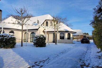Haus Schwerin Warnitz - 5 Zimmer, 250 m&sup2;, 679.000&euro; | Angebot:25724158