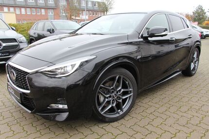 INFINITI Q30 35.488 km 26.990 &euro; Pampow 19075