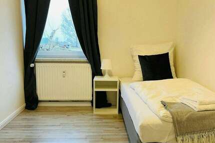 Zimmer Bad Kleinen - 1.100&euro; | Angebot:25532172