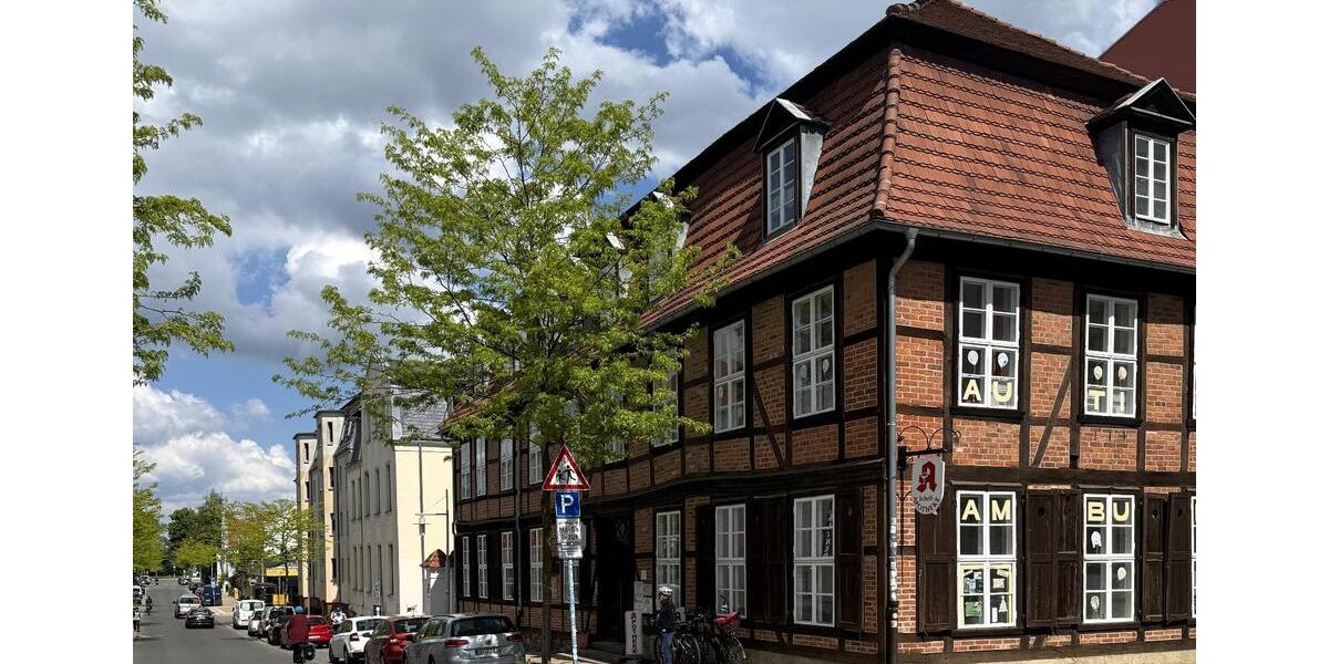 Garagen / Stellplätze Schwerin Altstadt - 80&euro; | Angebot:26695822