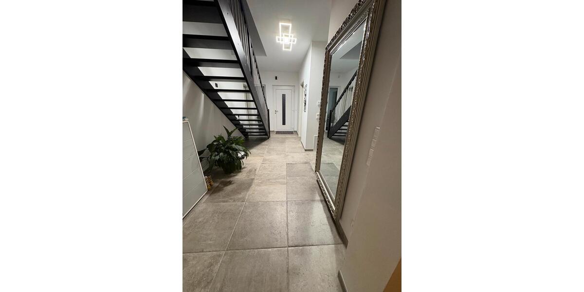 Einfamilienhaus Schwerin Friedrichsthal - 5.5 Zimmer, 151 m&sup2;, 660.000&euro; | Angebot:26007050