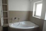 ~ Großzügige 1-Zimmer-Wohnung mit Dusche, Badewanne und Balkon ~