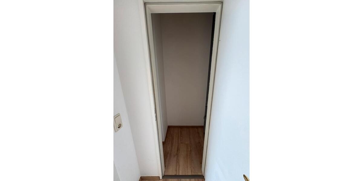 Etagenwohnung Schwerin Altstadt - 1 Zimmer, 45 m&sup2;, 515&euro; | Angebot:26669897