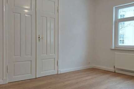 Wohnung zum Mieten in Schwerin 1.400 € 104 m² 4 zimmer