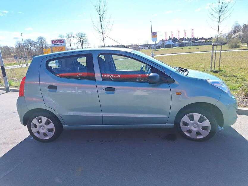 Suzuki Alto 185.000 km 2.600 € Wismar 23970