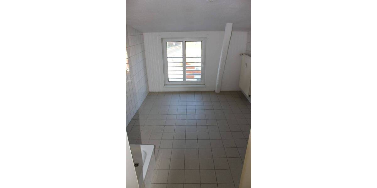 Etagenwohnung Schwerin Feldstadt - 2 Zimmer, 49 m&sup2;, 460&euro; | Angebot:26843908